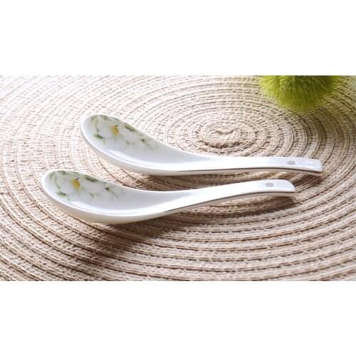 2pcs set, bone china smalll soup spoon, porcelain little ladle, lily floral deisng, korean spoon, kids spoon, ramen spoon