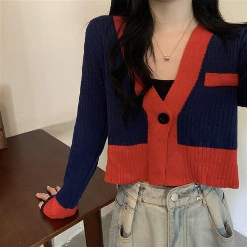 2021 vintage contrast cardigan with long sleeves and a short patchwork coat