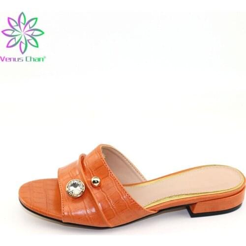 Hot Selling Orange Color Decorate with Rhinestone Matching Shoes Nigerian Mama Shoes for Wedding Party