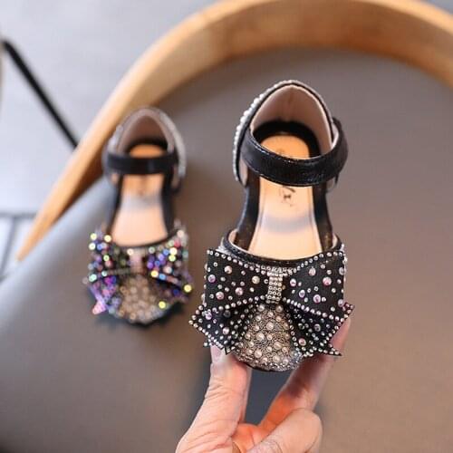 Spring New Girls Leather Shoe Fashion Bead Rhinestone Bow Kids Princess Shoes Flat Beach Sandals Little Girl Shoes SHS075