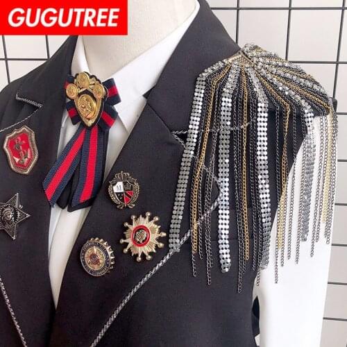 GUGUTREE Price for 1 piece,brooch breastpin tassels shoulder board patch metal patches badges applique patch for clothing HH-91