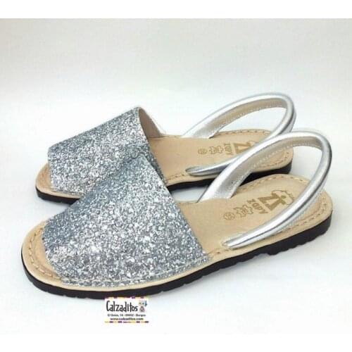 Ibicencas for girl or woman in silver leather with glitter, from Zapy