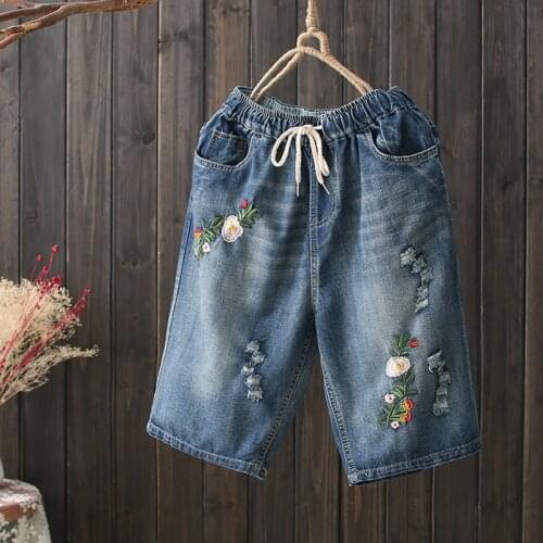 Vintage Flower Embroidery Womens Jeans Woman Denim Shorts High Waist Blue Female Caual Summer Ladies Jeans For Women