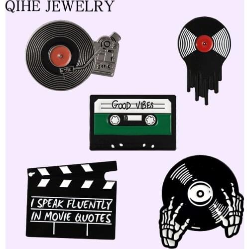 Phonograph Record Cassette Tape Vinyl Record Brooches Collection Enamel Pins Badge Retro Music Disc Brooch Gift for Music Lovers