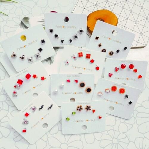 Retro Red Plastic Crystal Metal Gold Geometric Flower Earrings for Womens Pearl Stud Earrings Set Statement Fashion Jewelry Hot