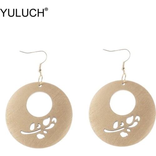 YULUCH 2019 New Design Gold Round Hollow Leaf Statement Earrings Boho Hanging Pendant Fashion Drop Earrings For Women Lady Party