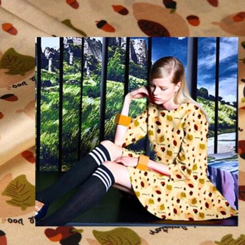 118CM Wide 19MM 93% Silk & 7% Spandex Autumn Leave Print Stretch Silk Satin Fabric for Summer Dress Shirt Clothes Cheongsam D850