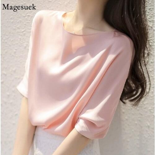 Silk Short Sleeve Womens Shirt Summer 2021 New O Neck Satin White Blouse Women Casual Fashion Loose Tops Femlale Clothing 15374