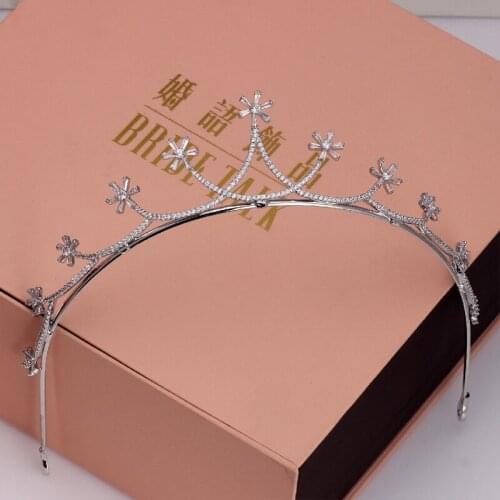 European bride crown Wedding dress headdress accessories Wedding engagement jewelry