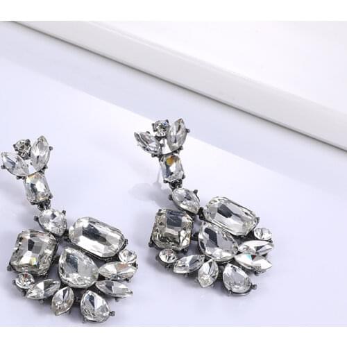 Hot New Exaggerated Gold Color Simulated Stone Pendants Statement Drop Earrings for Women Fashion Jewelry