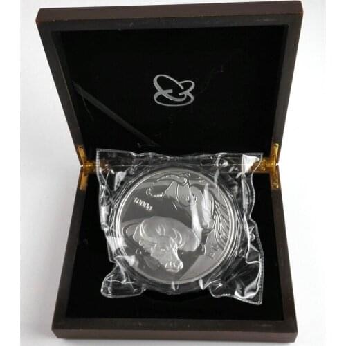 OX of 1kg silver plated coin with box and certification Free Shipping