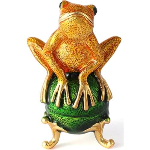 FLETCHER Brand Metal Exquisite Artificial Frog Playing with a Ball for Jewelry Box
