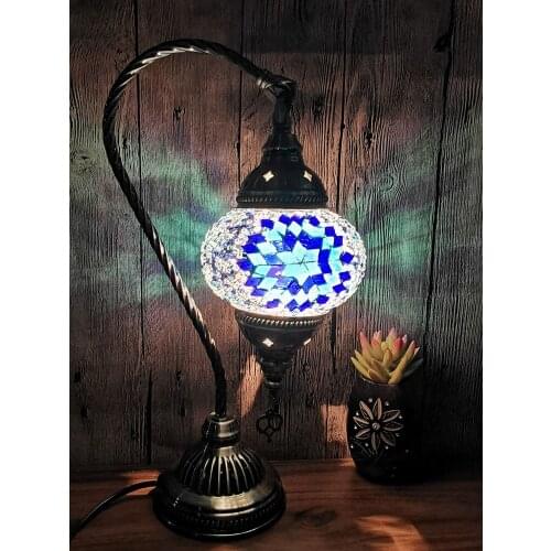 Hand-decorated LED Small Table Lamp