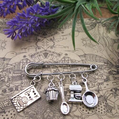 Hot sale brooch cook lover bake lover cook book cupcake spoon mixer machine pan baking pin brooch