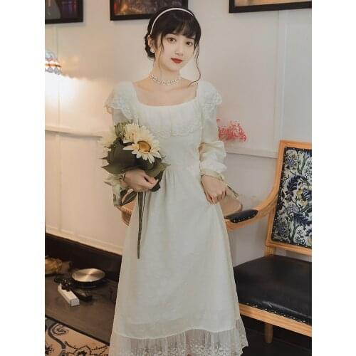 French Retro Thin Temperament Fairy Sweet and Gentle Dress Square Collar Lace Embroidery Stitching Elegant Party Maxi Dress