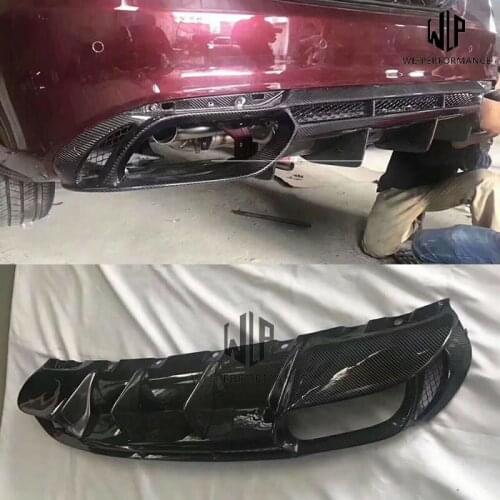 High quality Carbon fiber Car body kit Rear trunk spoiler lip Wing For Alfa Romeo Giulia Car styling 2017