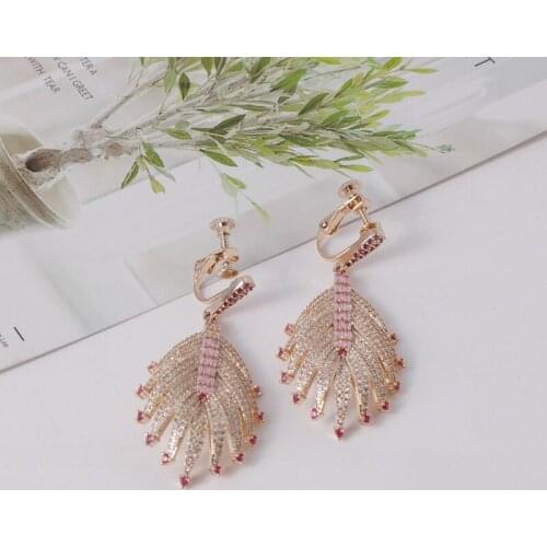 EYER New Micro CZ Pave Rose Gold Color Leaf Shape Fashion Crystal Drop Earrings For Women Birdal Party Accessories Jewelry