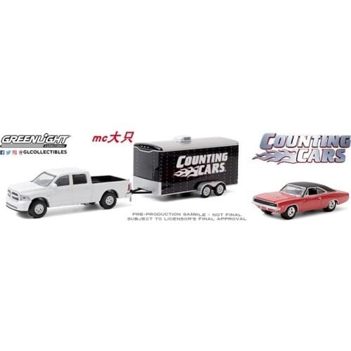 GreenLight 1:64 2014 Ram 1500 with 1968 Dodge Charger R/T Alloy model car Metal toys for childen kids diecast gift