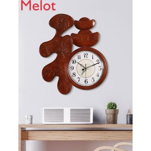 Chinese Style Wood Wall Clock Living Room Chinese Style Mute Clock Fu Character Carved Graceful Decoration Domestic clock wall
