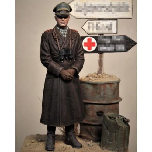 1/35 Resin Figures Model kits WW2 Officer (No scene) Unassambled Unpainted 739