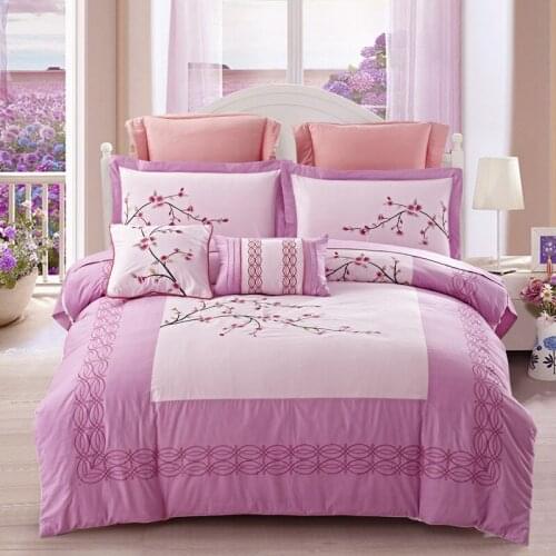 Luxury 100% Cotton Fresh flowers Bedding Set Embroidery Soft Duvet cover Bed Sheet Pillowcases Queen King size 4pcs bedlinen