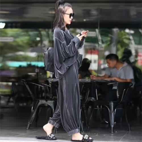 2 Piece Sets Sportswear Women Extra Large Size Loose Gold Velvet Sporting Sets Woman Bat Sleeves Tops & Trousers Suit Tracksuit