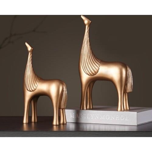 2pcs Resin Golden Deer Decoration Home TV Cabinet Wine Cabinet Animal Statue Crafts Decoration Living Room Home Ornaments Gifts