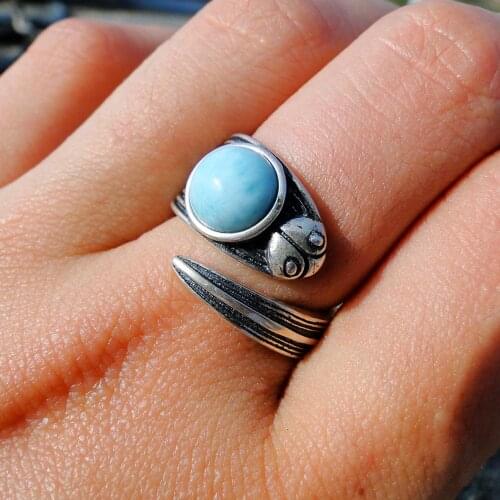 High Quality Charms Antique Design 925 Sterling Silver Adjustable Insect Ring Jewelry Natural Larimar Rings