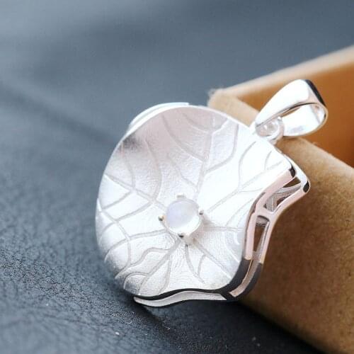 Ecoworld Ge hand set jewelry wholesale natural Moonstone Silver Pendant lotus women 925 Sterling Silver Pendant