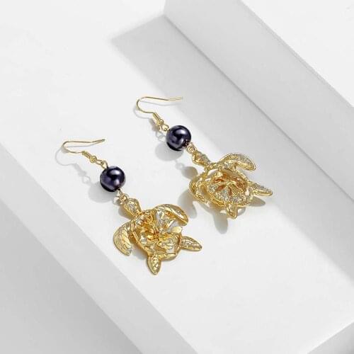 SophiaXuan High Quality Hawaiian Sea Turtle Jewelry Fashion Plumeria Drop Earrings Alloy Pearl Dangle Earrings Golden for Women