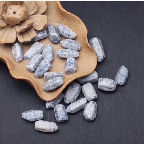 Natural Beautiful Great blue Corundum rough sapphire Crystal Stone Natural Rough Mineral Specimen for making jewelry