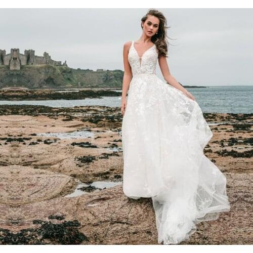 Sexy V Neck Vestido de Noiva A Line Wedding Dresses Sleeveless Vintage Wedding Gowns 2021 Bride Dress Lace Princess Buttons