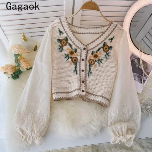 Gagaok sweters women 2021 spring autumn thin new V-Neck Puff Sleeve Floral Embroidery sweater knit sweet korean wild cardigans