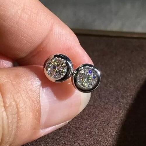 Huitan Simple and Elegant Women Stud Earrings Piercing Jewelry Wedding Accessories Party Daily Wear Versatile Female Earrings