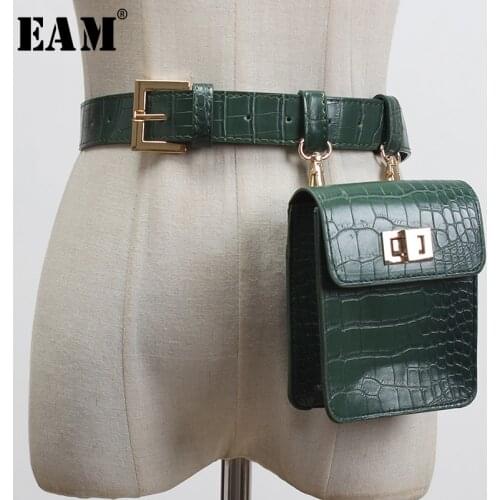 [EAM] Pu Leather Green Mini-bag Split Joint Long Wide Belt Personality Women New Fashion Tide All-match Spring 2021 1Y007