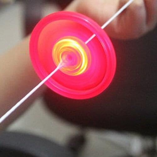 1Pcs Color Random Pull Hand Luminous Flashing Flywheel Toy LED Toys Novelty Flash For Childrens Birthday Gift Toys