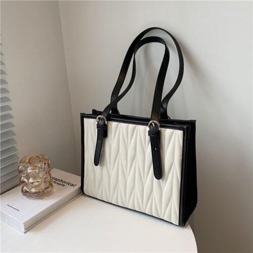 2021 New Underarm Bag Single Shoulder Fashionable Simple Shopping Small Square Bag Casual Fashion Large-capacity Female Bag