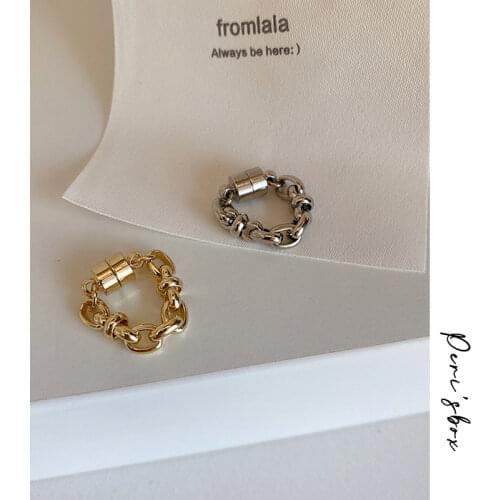 PerisBox Single Piece Chunky Chain Earrings for Women Linked Metal Magnet Clip Earrings Without Piercing Minimalist Ear Cuff