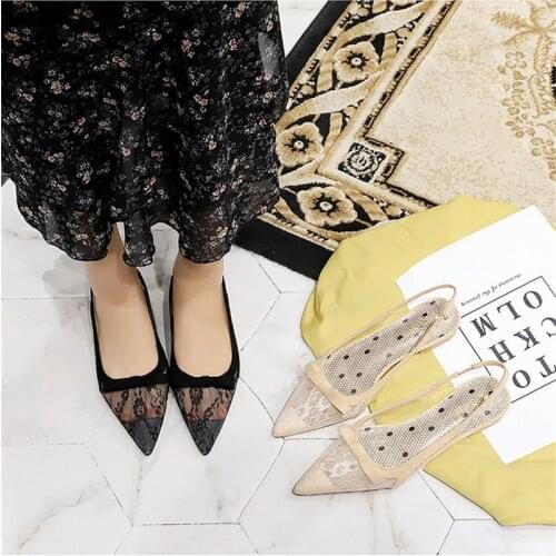 New Korean version of the bowknot net yarn pointed toe flat shoes sexy lace hollow retro fairy Baotou sandals women