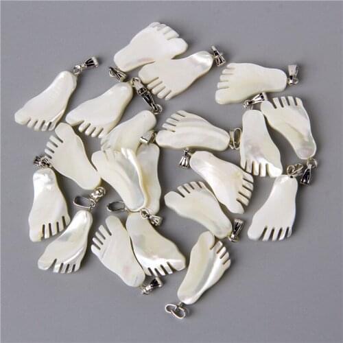 5/10PCS Quality Natural White Foot Shape Shell Necklace Pendant Diy Accessories Supplies Jewelry Findings Craft Pendants Bulk