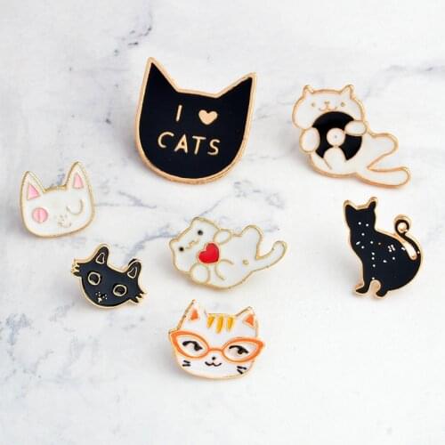 Cartoon Cat Kitten Enamel Pin Brooch CD Heart Glasses Wink Cat Black White Lapel Pin Coat Badge Fashion Jewelry for Kids Women