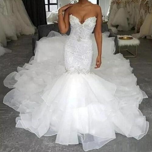 Luxury Design 2020 Long Trail Mermaid Wedding Dresses Strapless Beading Lace Tiered Ruffles Organza Bridal Gown Customize Plus