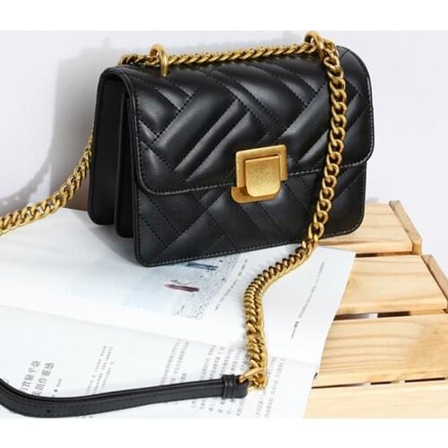 2021 New Trendy leather Handbags, High Quality Messenger chain bag, famous brand one-shoulder small square bag, all-match