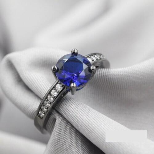 Fashion CZ Flower Shiny Red Ring Red Garnet Women Charming Engagement Jewelry Black Gold Filled Promise Rings HJ01