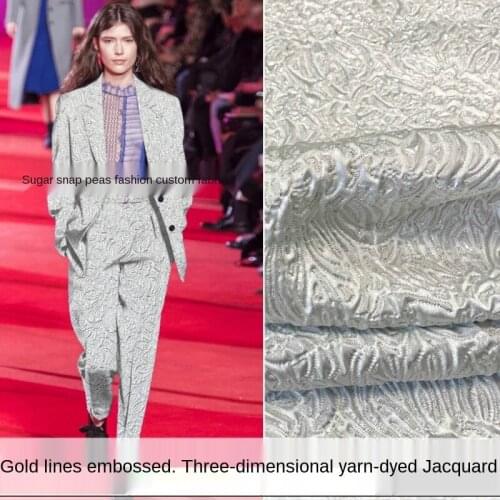 Big-brand gold silk three-dimensional embossed flower yarn-dyed jacquard fabric, sewing fabric factory shop is not out of stock