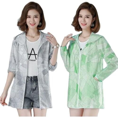 New Summer Printing Mid-length Womens Sun Protection Clothing Splicing Zipper Hooded Loose UV Protection Ladies Windbreaker
