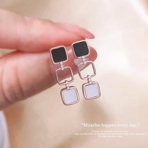 Aazuo Real 18K Rose Gold Real Diamonds Natrual MOP Square Stud Earrings Gifted For Women Advanced Wedding Party Au750