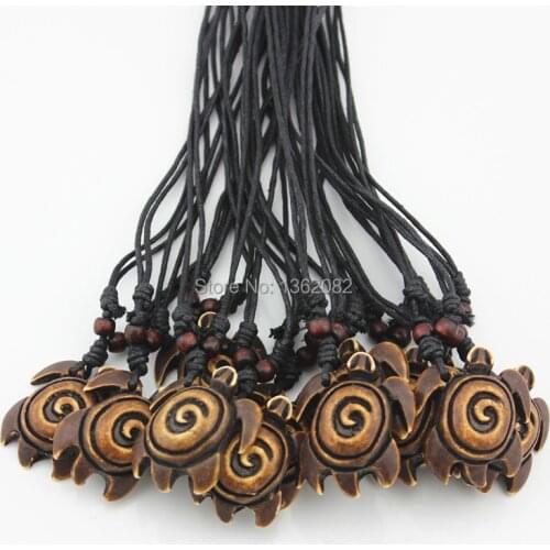 Wholesale Lots 12PCS Hawaiian Style Imitation Yak Bone Carved Fishhook Surfer turtle Pendant Necklace Amulet Gift MN192