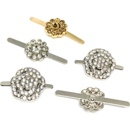 A pair of Fashion Metal Shoes Buckles Mini Rhinestone Clip Clasp for DIY Shoes Bag Garment Hardware Decoration Accessories