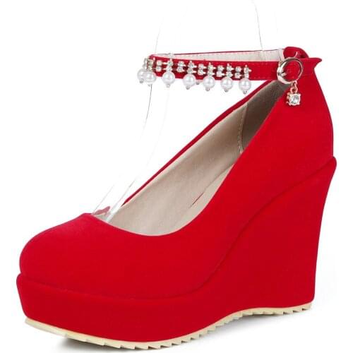 Chinese style wedding shoe female 2018 new super high heel wedge waterproof light mouth cingulate single pearl shoes 18321